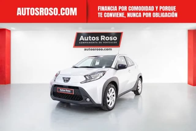 Toyota Aygo X 1.0 VVT-I 72CV Play 2023 en Autos Roso · CEC