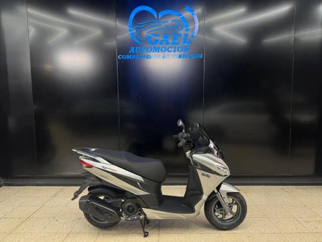 Aprilia Sxr 50 2025 en Gael Automoción · CEC