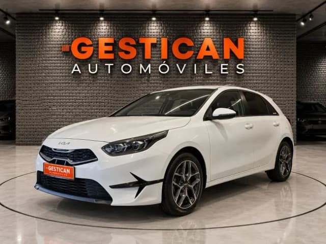KIA Ceed 1.0 T-GDi 88kW (120CV) Drive 2023 en Gestican · CEC