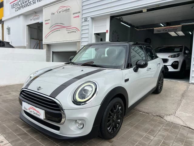 MINI Cooper COOPER 5 PUERTAS 2020 en One Car Gestion Automoviles · CEC