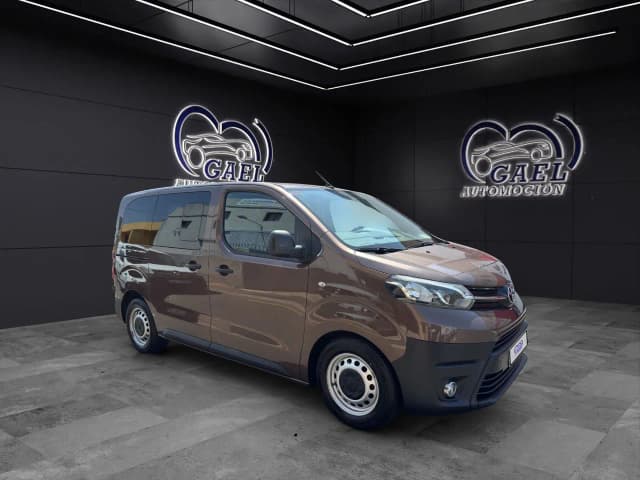 Toyota ProAce FAMILY COMPACT 16D 115 CV 5P MID 2017 en Gael Automoción · CEC