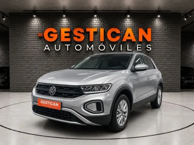 Volkswagen T-Roc Life 1.0 TSI 81kW (110CV) 2023 en Gestican · CEC