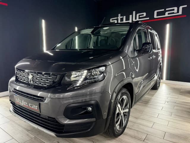 Peugeot Rifter GT Standard BlueHDi 96kW 2022 en Style Car Canarias · CEC