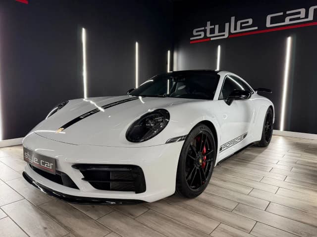 Porsche 911 Carrera GTS Coupe 2023 en Style Car Canarias · CEC