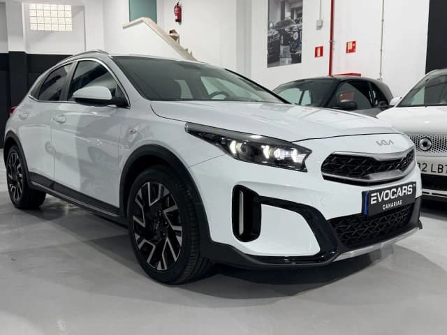 KIA Xceed 1.6 MHEV iMT Concept 100kW 136CV 2023 en Evocars Canarias · CEC