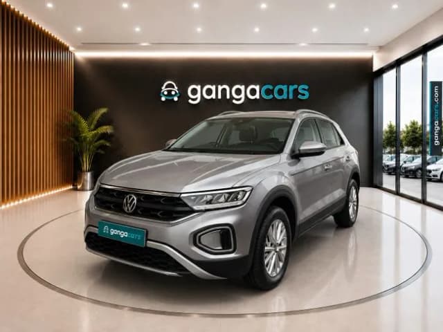 Volkswagen T-Roc Life 1.0 TSI 81kW (110CV) 2023 en Gangacars · CEC