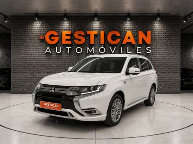 Mitsubishi Outlander 2.4 PHEV Kaiteki Auto 4WD 2021 en Gestican · CEC