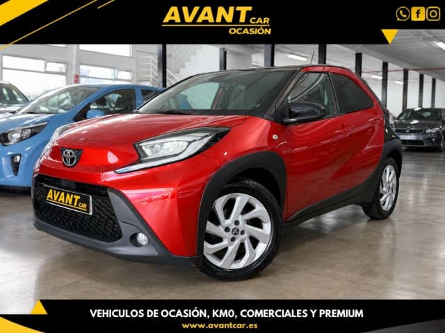 Toyota Aygo X 1.0 VVTI 72CV Chic 2023 en Avant Car · CEC
