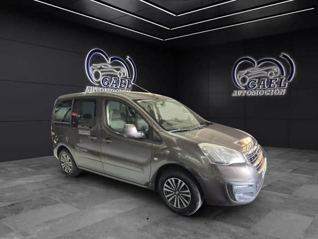 Peugeot Partner TEPEE Active 1.6 BlueHDi 88KW 120CV 2017 en Gael Automoción · CEC