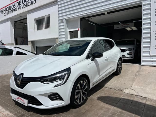 Renault Clio Techno Blue dCi 74kW 100CV 2023 en One Car Gestion Automoviles · CEC