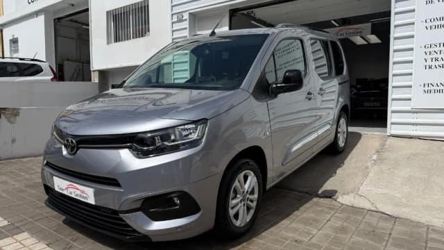 Toyota Proace City 1.2 81kW 110CV Family Active L1 2023 en One Car Gestion Automoviles · CEC