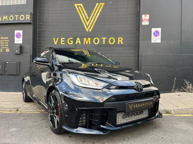 Toyota GR Yaris 1.6 Gasolina 280 CV Manual 4x4 2025 en Vegamotor · CEC