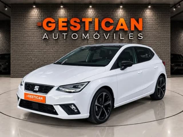 SEAT Ibiza 1.0 TSI 81kW (110CV) DSG FR Plus 2022 en Gestican · CEC
