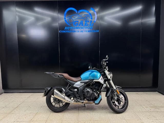 Voge 500 Ac 2023 en Gael Automoción · CEC