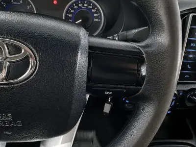 Toyota Hilux 2019 · foto 17