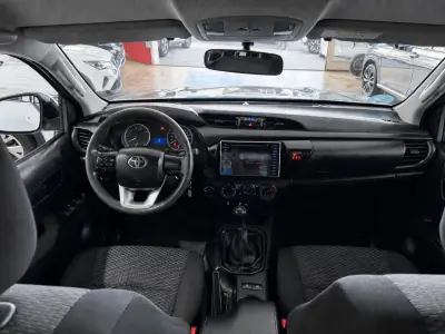 Toyota Hilux 2019 · foto 13