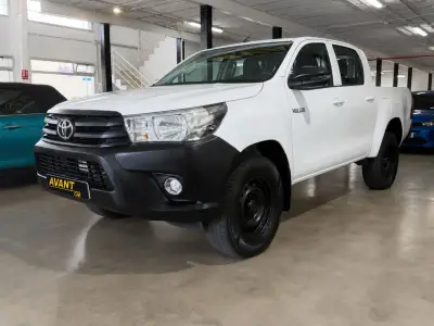 Toyota Hilux 2019 · foto 4