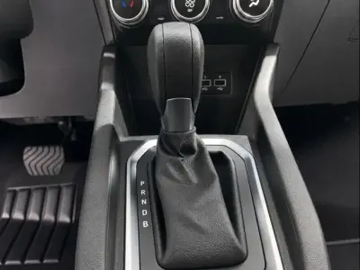 Renault Clio 2022 · foto 16