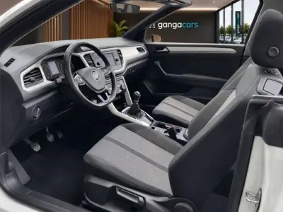 Volkswagen T-Roc 2021 · foto 9