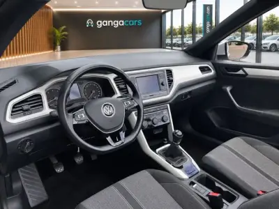 Volkswagen T-Roc 2021 · foto 6
