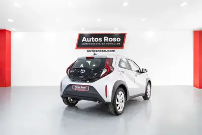 Toyota Aygo X 2023 · foto 3