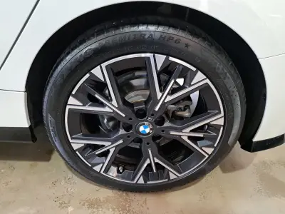 BMW Serie 1 2025 · foto 11