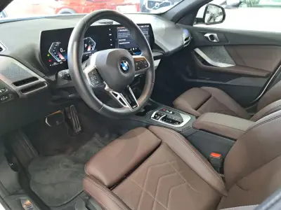 BMW Serie 1 2025 · foto 12