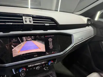 Audi Q3 2022 · foto 11