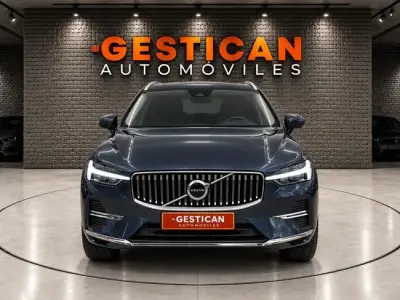 Volvo XC60 2023 · foto 3