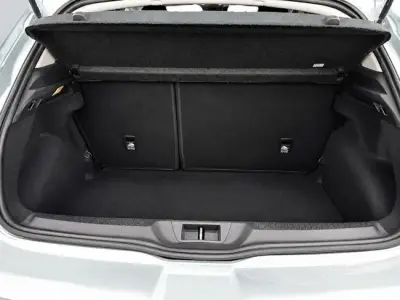 Renault Megane 2024 · foto 12