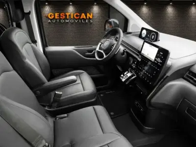 Hyundai Staria 2024 · foto 14