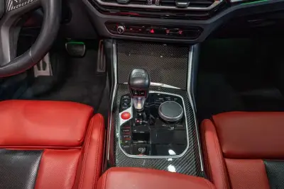 BMW M3 2023 · foto 8