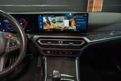 BMW M3 2023 · foto 9