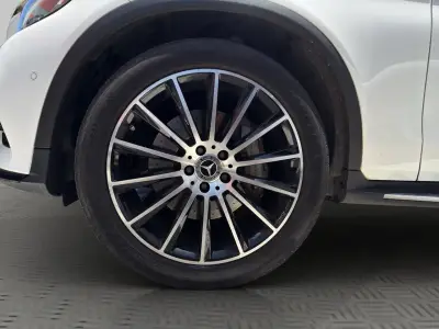 Mercedes-Benz GLC Coupe 2019 · foto 8