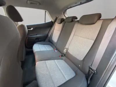 KIA Stonic 2020 · foto 14