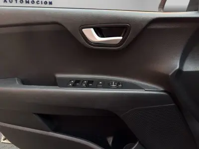 KIA Stonic 2020 · foto 10