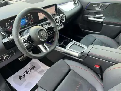 Mercedes-Benz GLA 2023 · foto 8