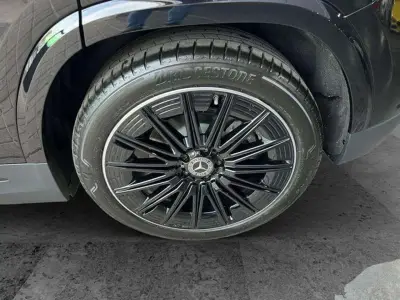 Mercedes-Benz GLA 2023 · foto 6