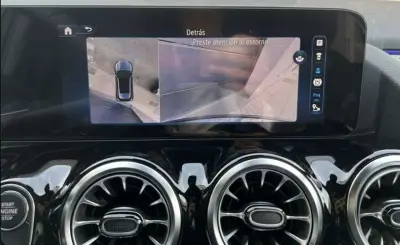 Mercedes-Benz GLA 2023 · foto 12