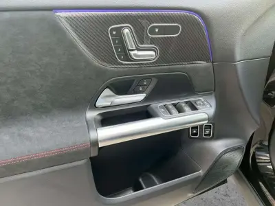 Mercedes-Benz GLA 2023 · foto 16