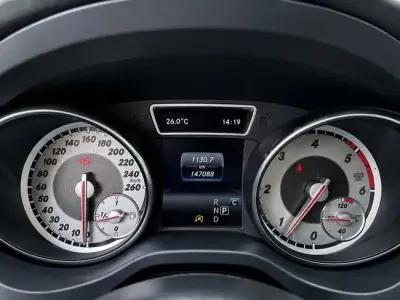 Mercedes-Benz GLA 2016 · foto 19