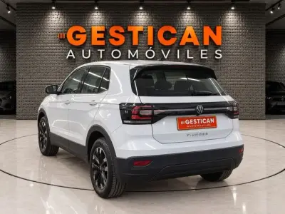 Volkswagen T-Cross 2021 · foto 5