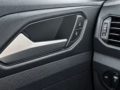Volkswagen T-Cross 2021 · foto 18