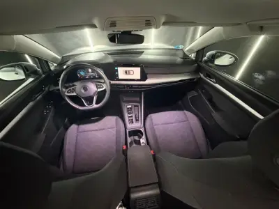 Volkswagen Golf 2021 · foto 6