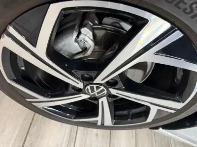 Volkswagen Golf 2021 · foto 14