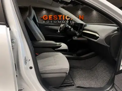 Renault Megane E-Tech 2023 · foto 9