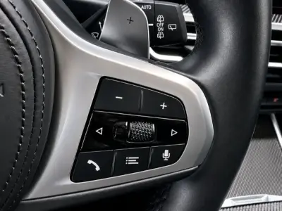 BMW Serie 3 2023 · foto 16