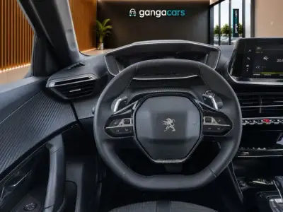 Peugeot 2008 2022 · foto 8