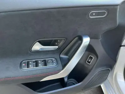Mercedes-Benz Clase A 2023 · foto 14