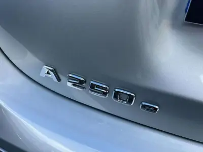 Mercedes-Benz Clase A 2023 · foto 7